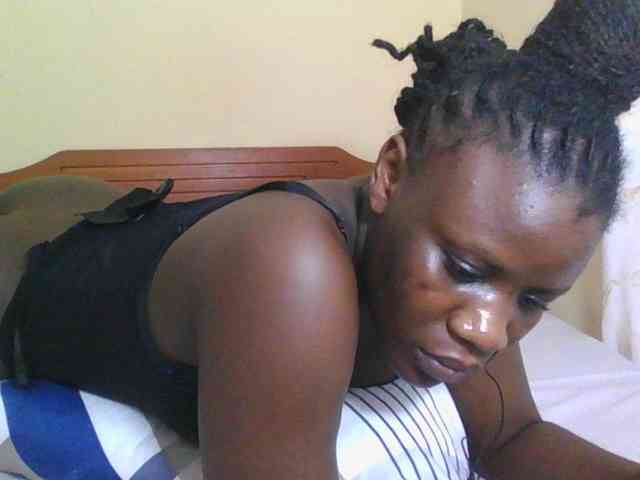Babyrozzilah webcam