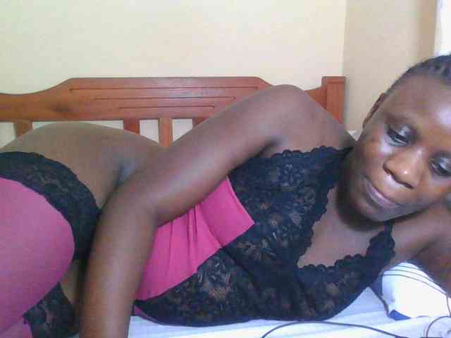 Babyrozzilah webcam