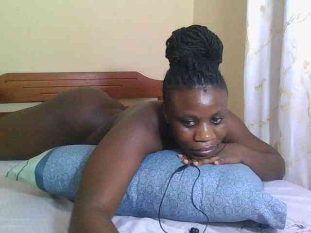 Babyrozzilah webcam
