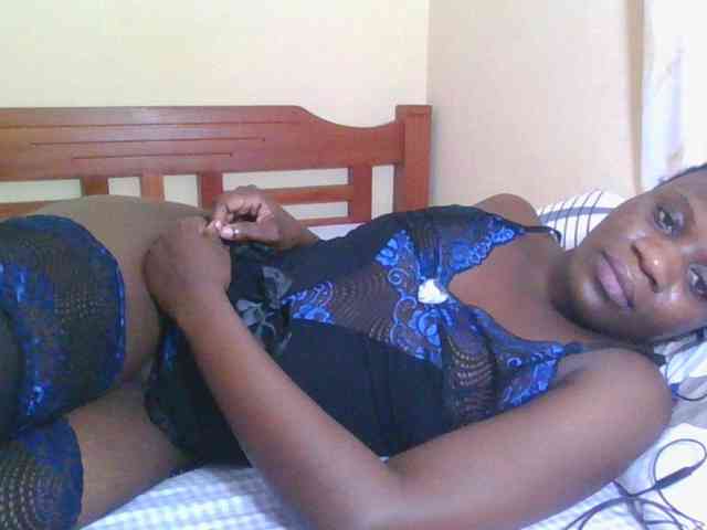 Babyrozzilah webcam