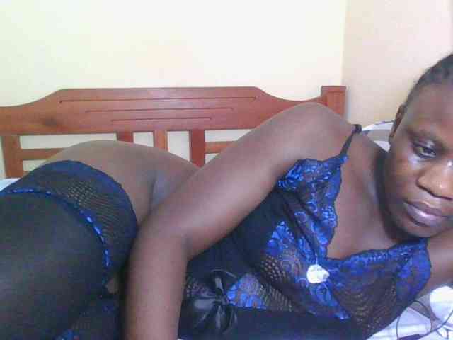 Babyrozzilah webcam
