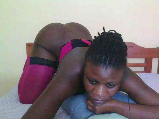 Babyrozzilah webcam