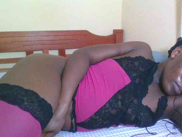 Babyrozzilah webcam