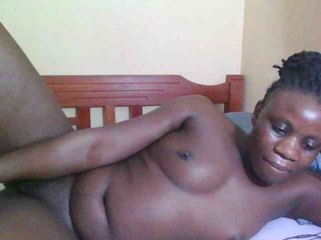 Babyrozzilah webcam