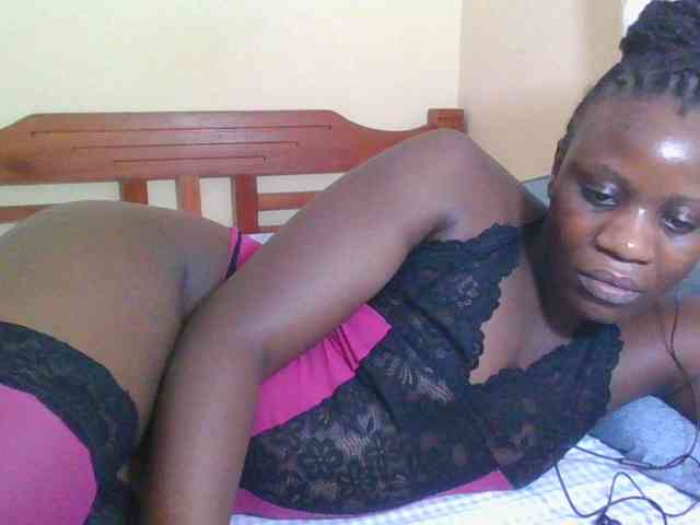 Babyrozzilah webcam