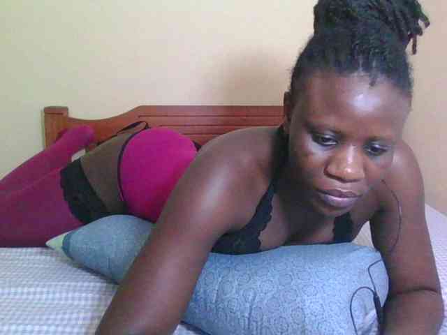 Babyrozzilah webcam