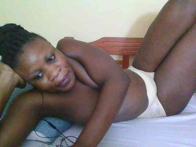 Babyrozzilah webcam