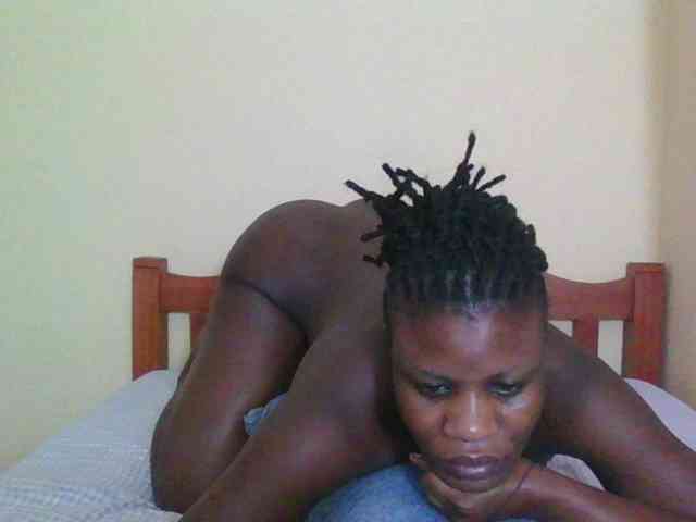 Babyrozzilah webcam
