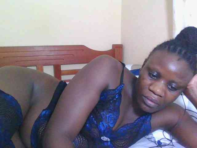 Babyrozzilah webcam