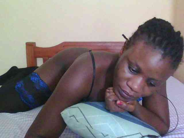 Babyrozzilah webcam