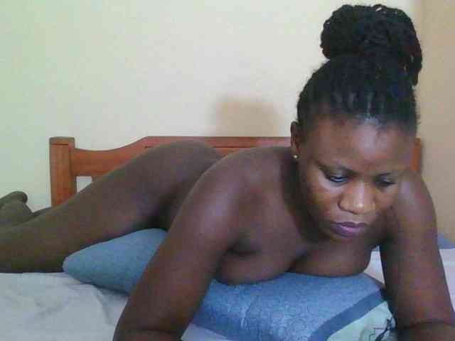 Babyrozzilah webcam