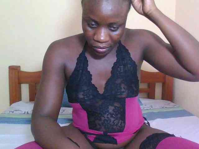 Babyrozzilah webcam
