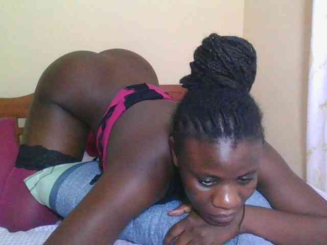Modelo: Babyrozzilah