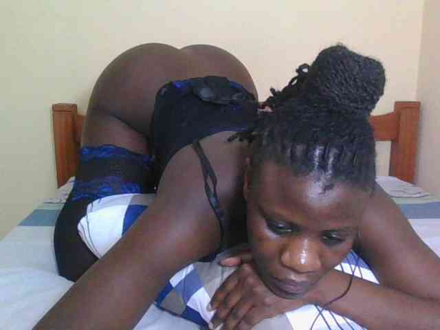 Babyrozzilah webcam