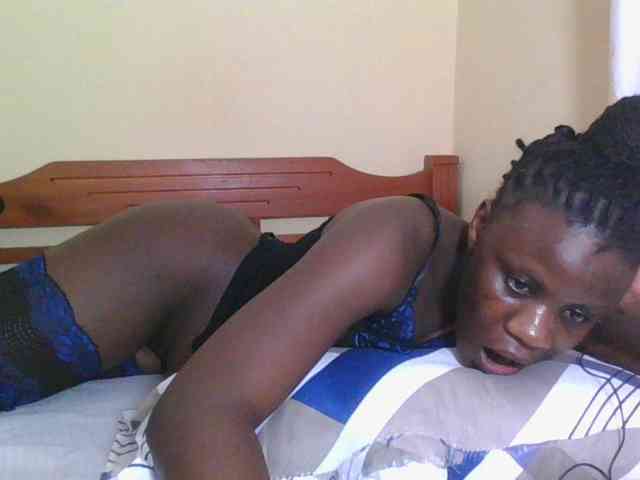 Babyrozzilah webcam