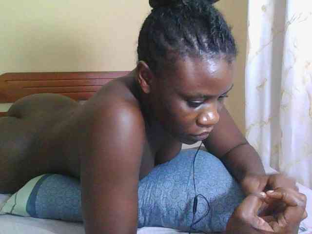 Babyrozzilah webcam