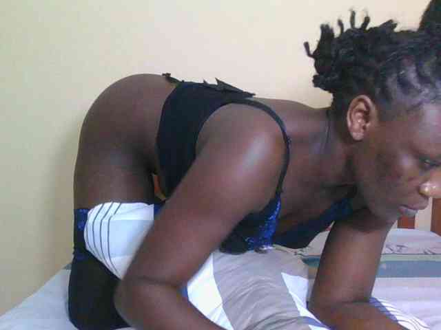 Babyrozzilah webcam
