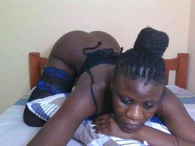 Babyrozzilah webcam