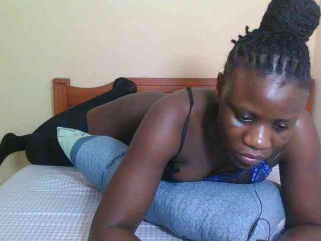 Babyrozzilah webcam