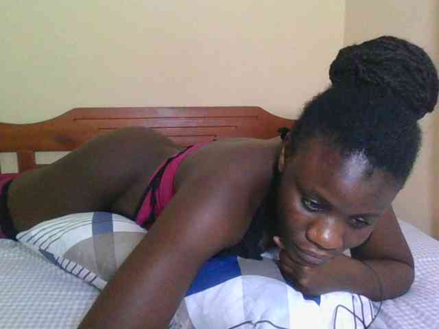 Babyrozzilah webcam