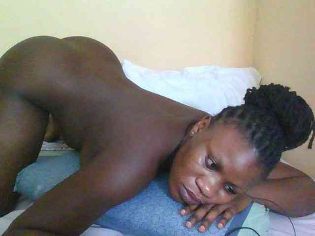 Babyrozzilah webcam