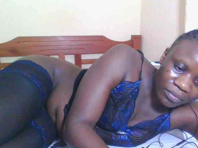 Babyrozzilah webcam