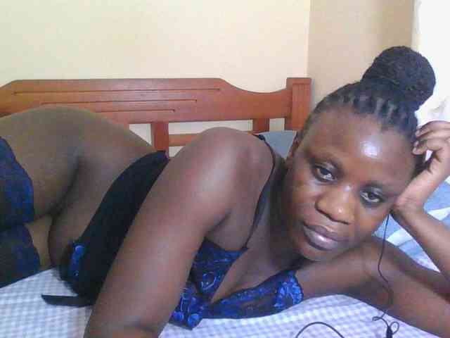 Babyrozzilah webcam