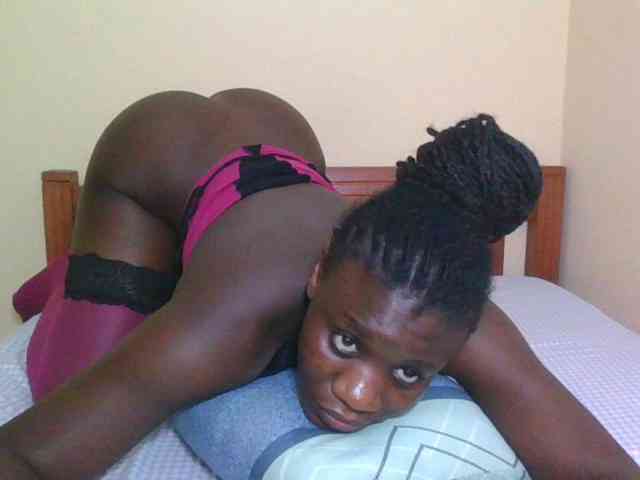 Modelo: Babyrozzilah