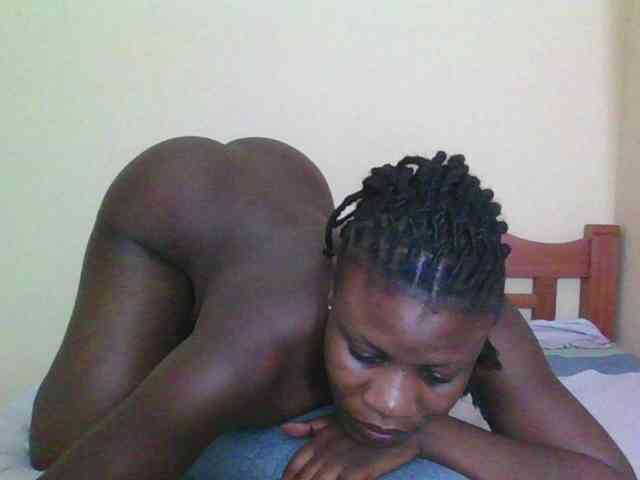 Babyrozzilah webcam