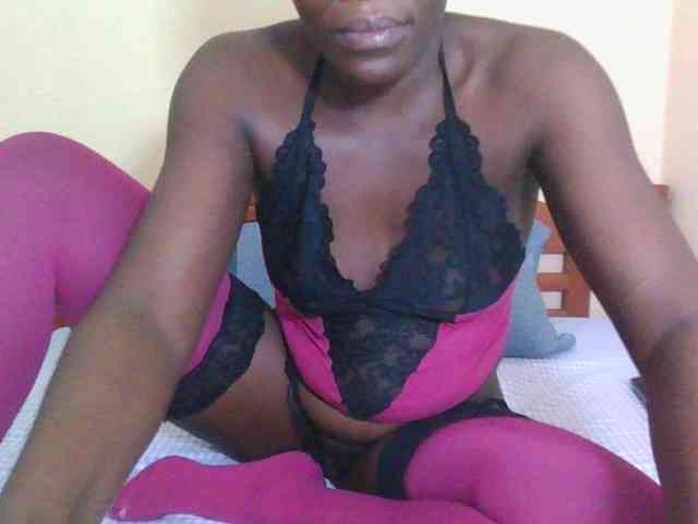Babyrozzilah webcam