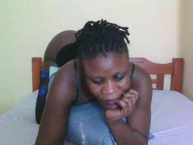 Babyrozzilah webcam