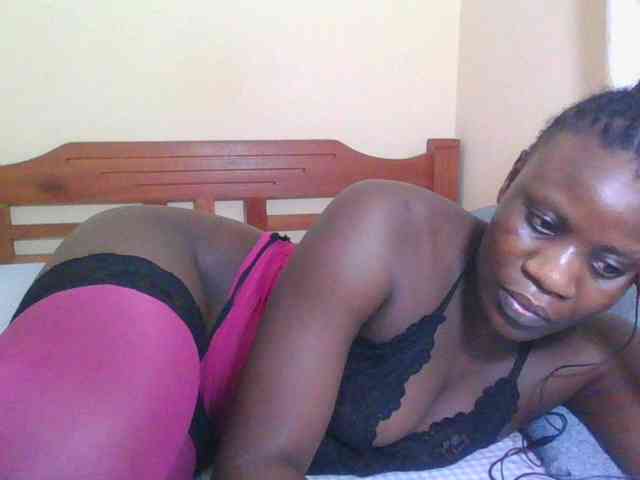 Babyrozzilah webcam