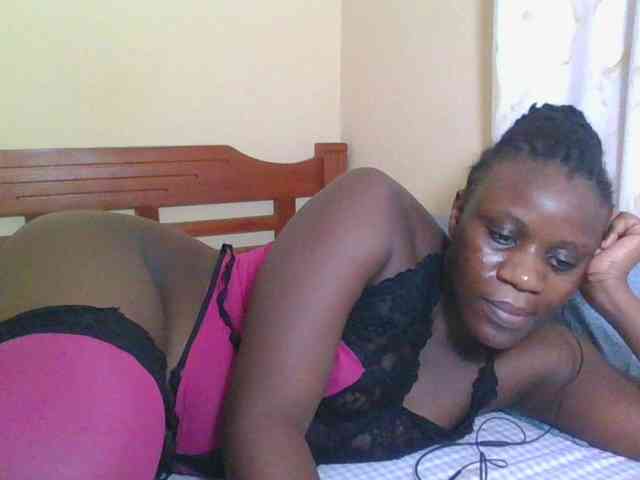 Babyrozzilah webcam