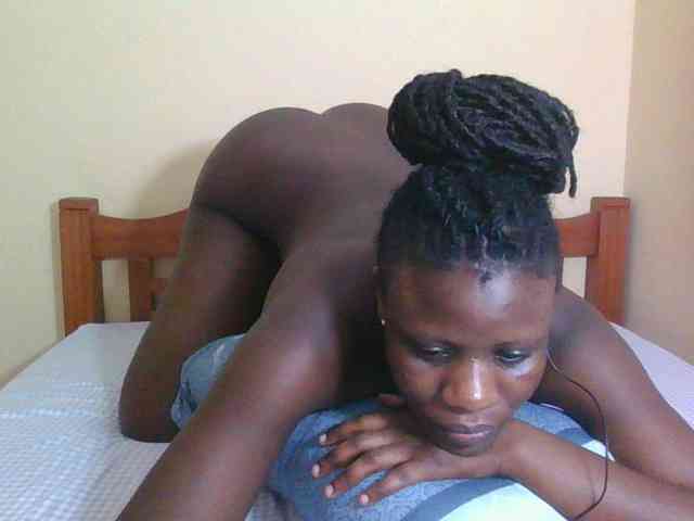 Babyrozzilah webcam
