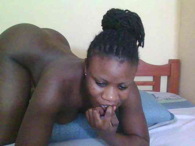 Babyrozzilah webcam
