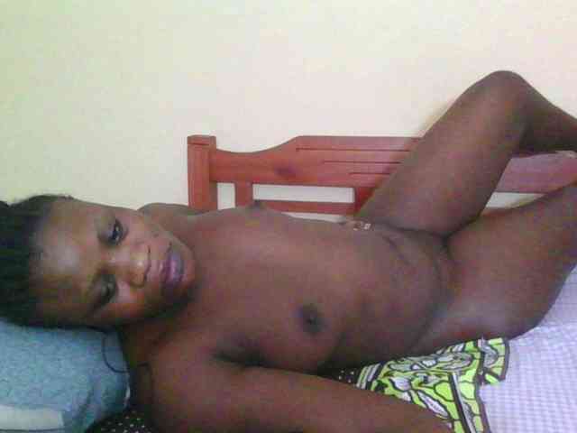 Babyrozzilah webcam