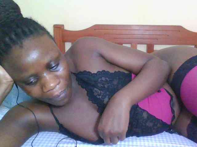 Babyrozzilah webcam