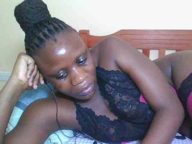 Babyrozzilah webcam