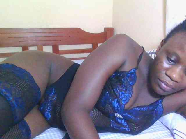 Babyrozzilah webcam