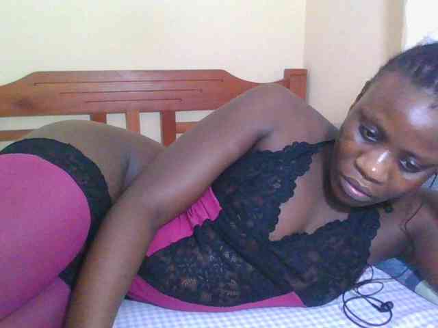 Babyrozzilah webcam