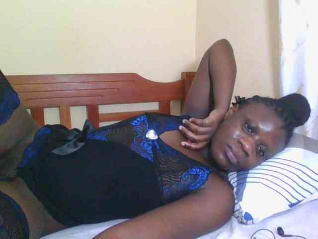 Babyrozzilah webcam