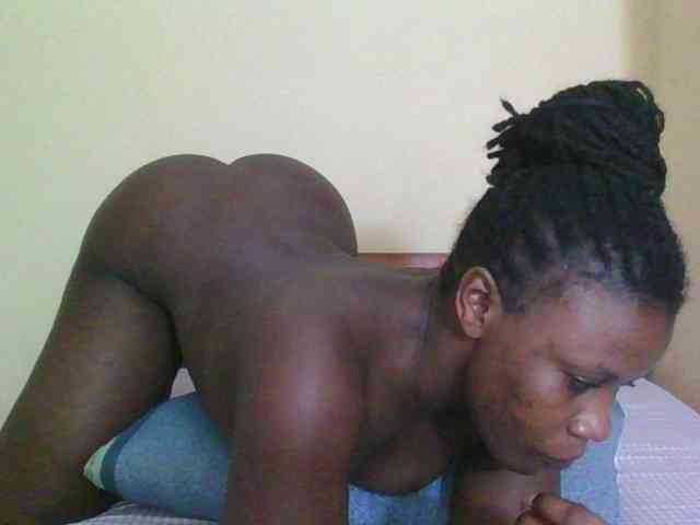 Babyrozzilah webcam
