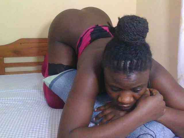 Babyrozzilah webcam