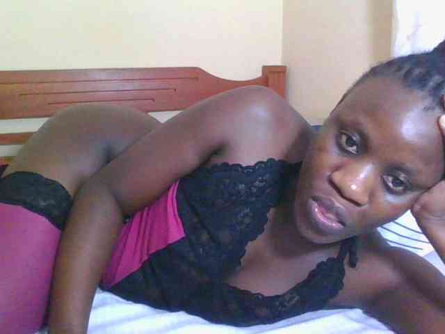 Babyrozzilah webcam