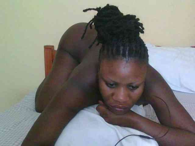 Babyrozzilah webcam