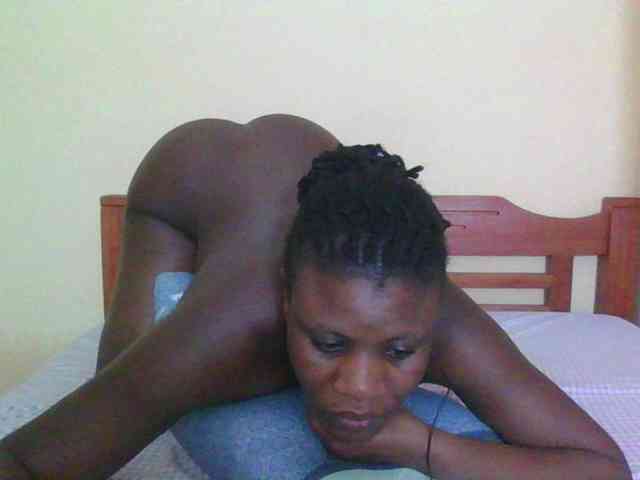 Babyrozzilah webcam