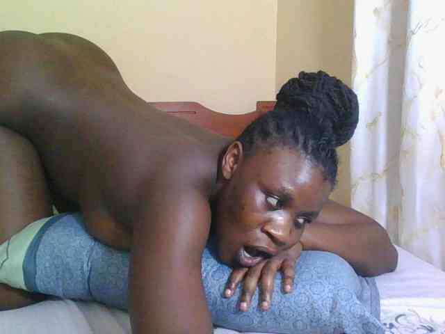 Babyrozzilah webcam