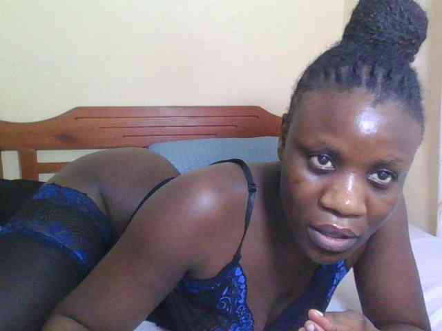 Babyrozzilah webcam