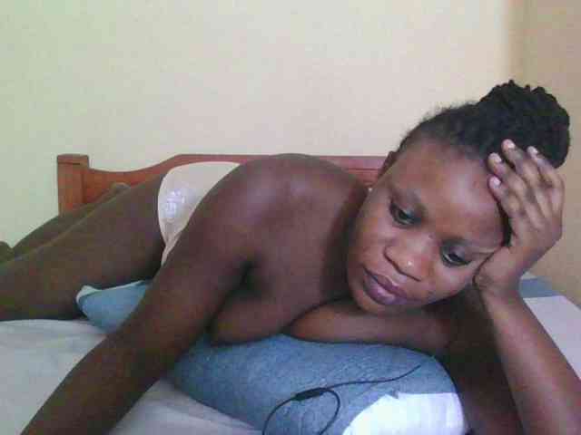 Babyrozzilah webcam