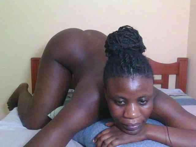 Babyrozzilah webcam